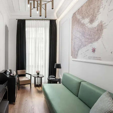 Akka Lush Taksim 4*