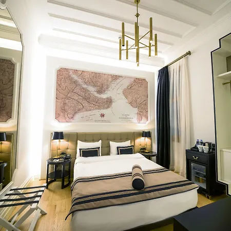 Akka Lush Taksim 4*