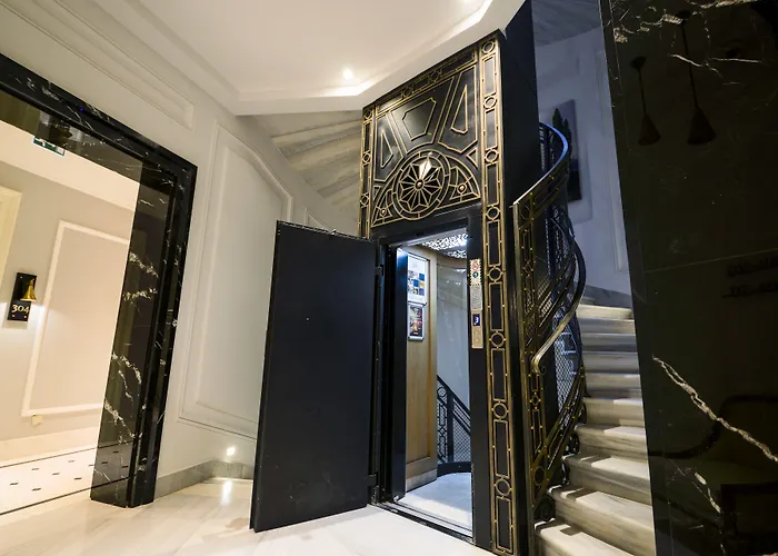 Akka Lush Taksim Provincia di Istanbul