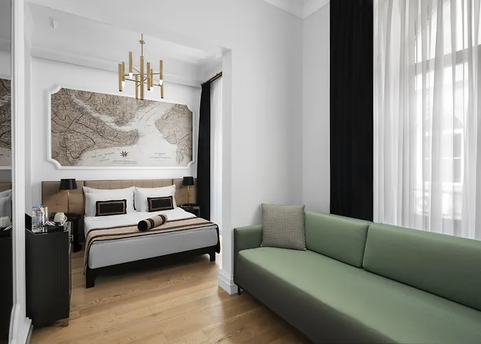 Hotel Akka Lush Taksim 4*