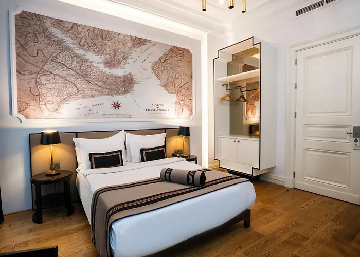 Hotel Akka Lush Taksim 4*