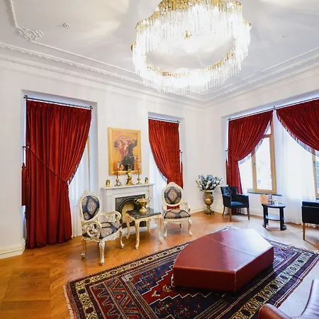 Otel Akka Lush Taksim 4*
