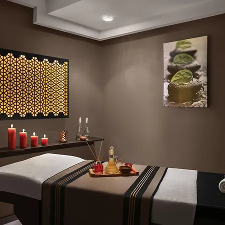 Отель Akka Lush Taksim 4*