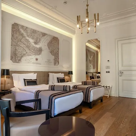 Akka Lush Taksim Otel