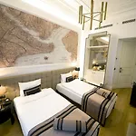 Akka Lush Taksim 4*