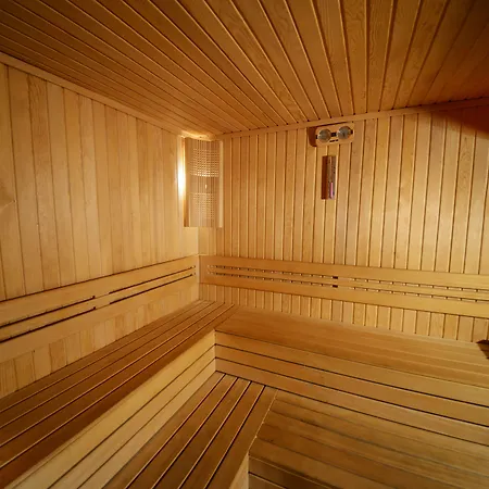 Akka Lush Taksim Istambul