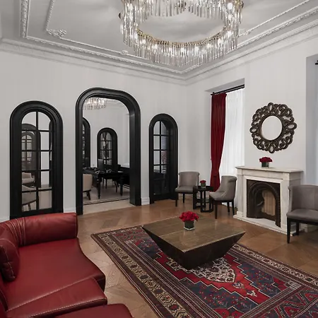 Akka Lush Taksim Hotell